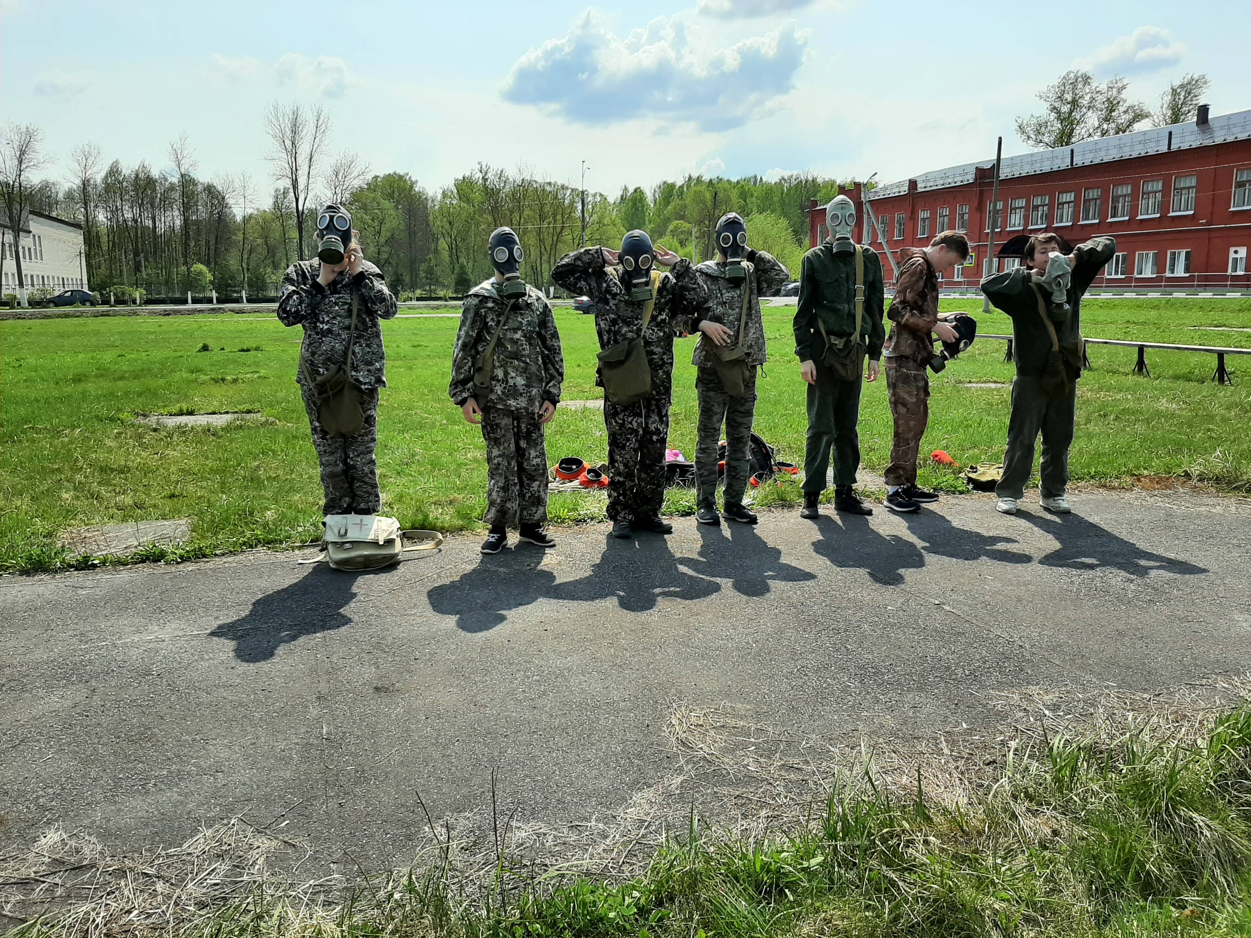 12.05.2021 г. на стадионе «Труд» состоялась военно-спортивная игра «Зарница»  » Администрация МО 